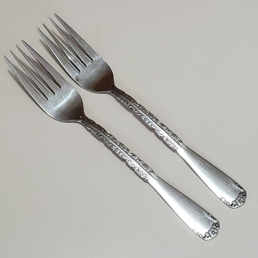 Oneida Stainless PHOENIX -NORTHLAND 2 Forks 7 1/4" hard to find replacements